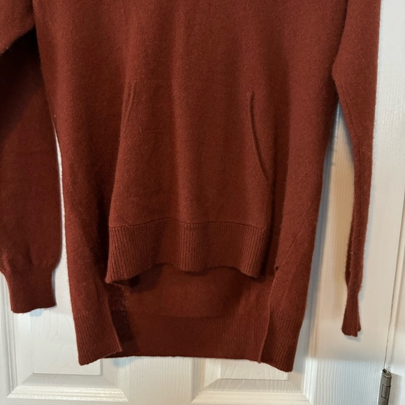 100% Cashmere Oversized LUSSO Chloe Hoodie - Picture 4 of 5